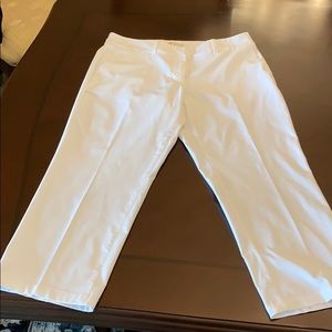 Nike Woman’s Capri Golf Pants